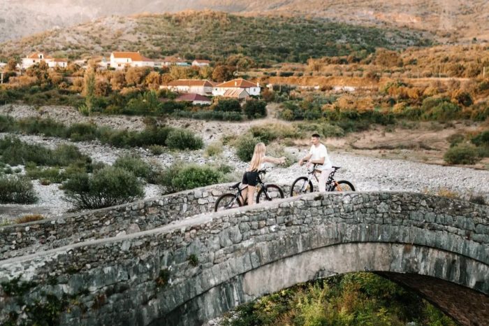 Self-Guided Tour to Mesi’s Bridge & Bike/Motorbike