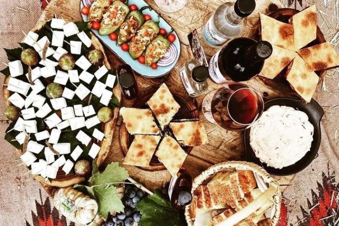 Food Experience & Walking Tour in Shkodra